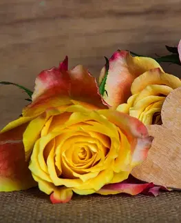 Samolepiace tapety Samolepiaca fototapeta valentínske žlté ruže