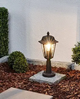 Vonkajšie stojanové svietidlá Lindby Soklové svietidlo Lamina v tvare lucerny