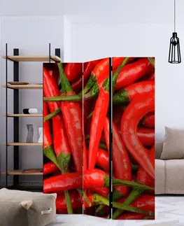 Paravány Paraván Chili pepper - background Dekorhome 225x172 cm (5-dielny)