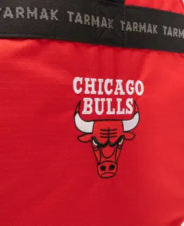 batohy Taška Duffle Tarmak NBA Bulls 45 l červená