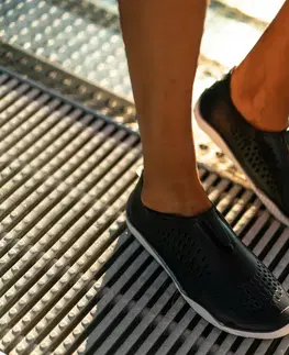 obuv Obuv na cvičenie vo vode čierna
