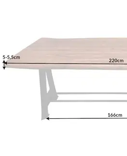 Jedálenské stoly Jedálenský stôl ATHAMÁS sivá akácia Dekorhome Prírodné drevo