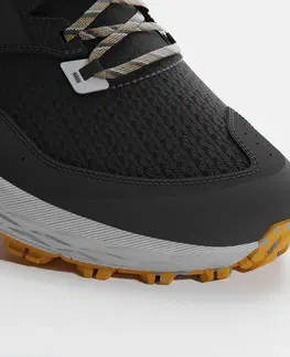tenis Pánska trailová obuv TR2 sivo-uhľovočierna
