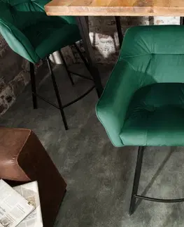 Barové stoličky LuxD Dizajnová barová stolička s podrúčkami Giuliana 100 cm zelený zamat