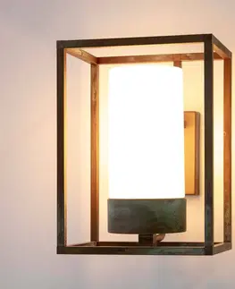 Vonkajšie nástenné svietidlá Moretti Luce Vonkajšie nástenné svetlo Cubic³ 3363 mosadz/opál