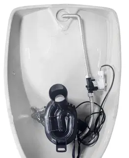 Kúpeľňa ISVEA - DYNASTY urinál s automatickým splachovačom 6V DC, zakrytý prívod vody, 39x48 cm 10SZ92001-SENSOR