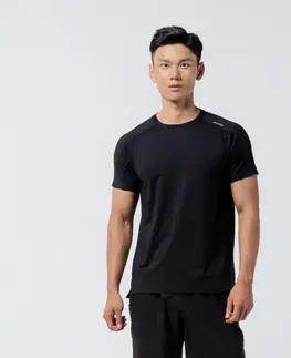 fitnes Pánske tričko 100 na fitness čierne