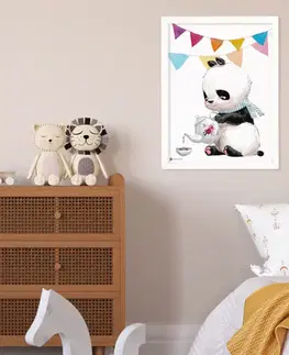 Obrazy do detskej izby Obrázok Pandy s čajníkom a vlajkami