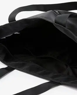 batohy Športová taška 25 l efekt zrnitej kože čierna