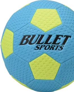 Hračky na záhradu Futbalová lopta veľ. 5, pr. 22 cm, modrá