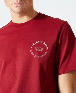fitnes Pánske tričko na fitness 500 Essentials červeno-bordové s potlačou