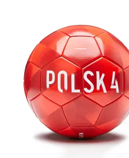 futbal Futbalová lopta Poľsko veľkosť 5 2024