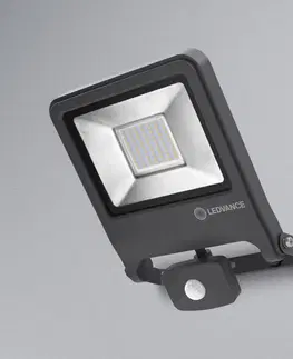 LED reflektory a svietidlá s bodcom do zeme LEDVANCE LEDVANCE Endura Floodlight LED reflektor, 50W