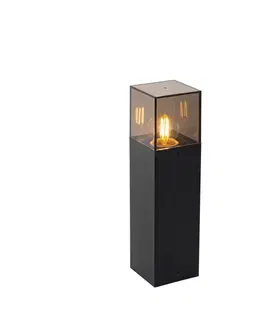 Vonkajsie osvetlenie Stojanové vonkajšie svietidlo čierne s dymovým tienidlom 30 cm - Dánsko