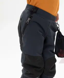 nohavice Detské turistické softshellové nohavice MH550 2-6 rokov tmavosivé