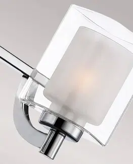 Nástenné svietidlá QUOIZEL Nástenné svietidlo Kolt IP44 s dvojitým skleneným tienidlom, trojlampa