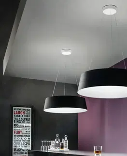 Závesné svietidlá Stilnovo Závesné svietidlo Stilnovo Oxygen LED, čierne, Ø 56 cm