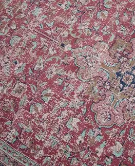 Koberce LuxD Dizajnový koberec Oriental 240x160 cm / antická červená