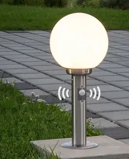Vonkajšie stojanové svietidlá Lindby Podstavné svietidlo Vedran s detektorom pohybu