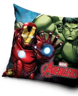 Obliečky Carbotex Obliečka na vankúšik Avengers Hulk a Iron-Man, 40 x 40 cm