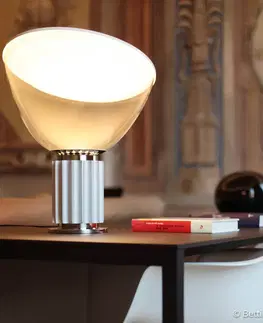 Stolové lampy FLOS FLOS Taccia stolná lampa, hliník