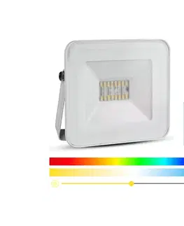 Svietidlá  LED RGB Inteligentný stmievateľný RGB reflektor LED/20W/230V IP65 biela 