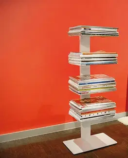 Knižnice Radius design cologne Knihovna na časopisy 4 poličky RADIUS DESIGN (BOOKSBAUM MAGAZINE STAND SMALL white 738B) bielá