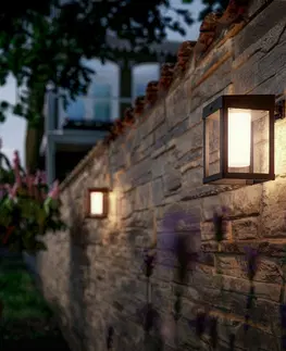 Záhradné lampy Philips Camil UltraEfficient solárne vonkajšie nástenné LED svietidlo 1,4 W 3000K, čierna