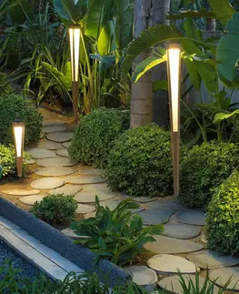 Solárne svetlá so senzorom pohybu Les Jardins Solárna baterka Tecka LED so senzorom, 120 cm, teakové drevo