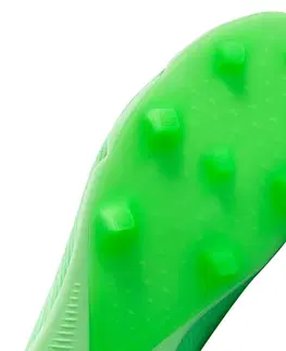 pánske tenisky Futbalové kopačky CLR FG na suchý povrch neónovo-zelené