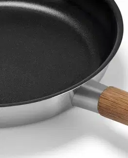 Broiling Pans Panvica z ušľachtilej ocele s drevenou rukoväťou, cca 28 cm