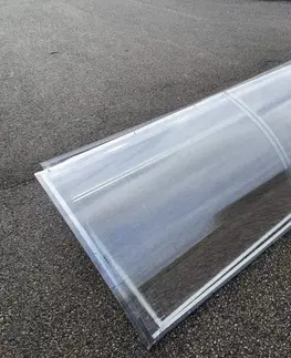 Pareniska Parenisko polykarbonát Lanitplast 210 cm