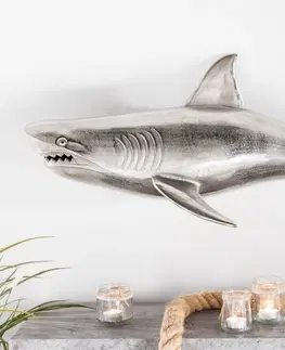 Bytové doplnky a dekorácie Nástenná dekorácia žralok DAKENTA Dekorhome Pravé