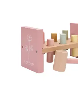 Drevené hračky LITTLE DUTCH - Zatĺkačka Pink Flowers