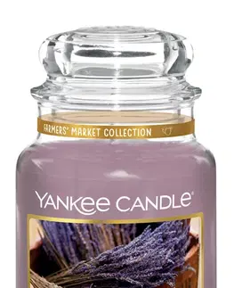 Vonné sviečky a svietniky Vonná sviečka Yankee Candle veľká Dried lavender and oak classic