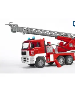 Drevené vláčiky Bruder 02771 MAN TGA hasičské auto s výsuvným rebríkom, pumpou, svetlami a zvukmi 1:16 