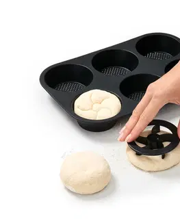 Bakeware Perforovaná forma na pečenie žemlí
