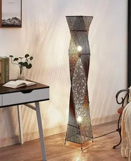 Stojacie lampy Lindby Ratanová stojaca lampa Kassia pre útulné svetlo