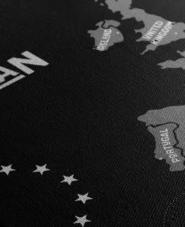 Obrazy na korku Obraz na korku náučná mapa s názvami krajín európskej únie v čiernobielom prevedení