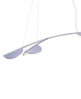 Závesné svietidlá FLOS FLOS Almendra Organická závesná lampa 3fl dlhá lila