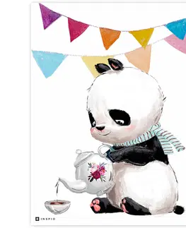 Obrazy do detskej izby Obrázok Pandy s čajníkom a vlajkami
