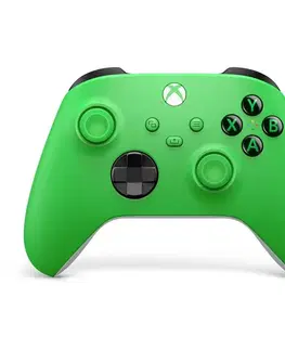Gamepady Microsoft Xbox Wireless Controller, velocity green, vystavený, záruka 21 mesiacov QAU-00091