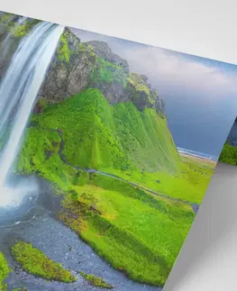 Tapety príroda Fototapeta majestátny vodopád na Islande