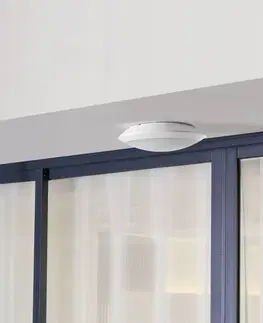 Stropné svietidlá s pohybovým senzorom Lindby Vonkajšie stropné LED svietidlo Naira biele snímač