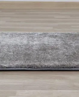 Koberce a koberčeky KONDELA Tianna koberec 80x150 cm svetlosivá