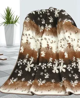 Prikrývky na spanie Bellatex Vlnená deka Európske Merino Kvety, 155 x 200 cm