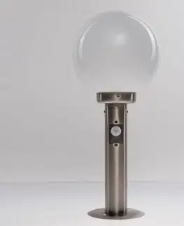 Vonkajšie stojanové svietidlá Lindby Podstavné svietidlo Vedran s detektorom pohybu