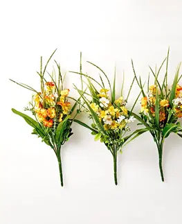 Drobné dekorácie a doplnky 3 zväzky lúčnych kvetov do hrantíka