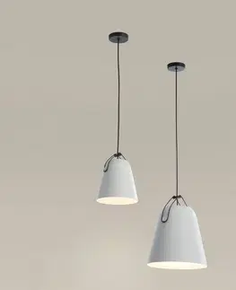 Závesné svietidlá LEDS-C4 LEDS-C4 Napa závesná lampa, Ø 28 cm, sivá