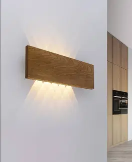 Nástenné svietidlá Paul Neuhaus Paul Neuhaus Palma LED nástenné svietidlo drevo 45 cm